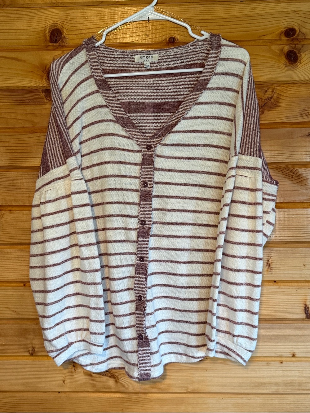 Umgee Cream and Mauve Striped Button-Front V-Neck Sweater Cardigan Size Large